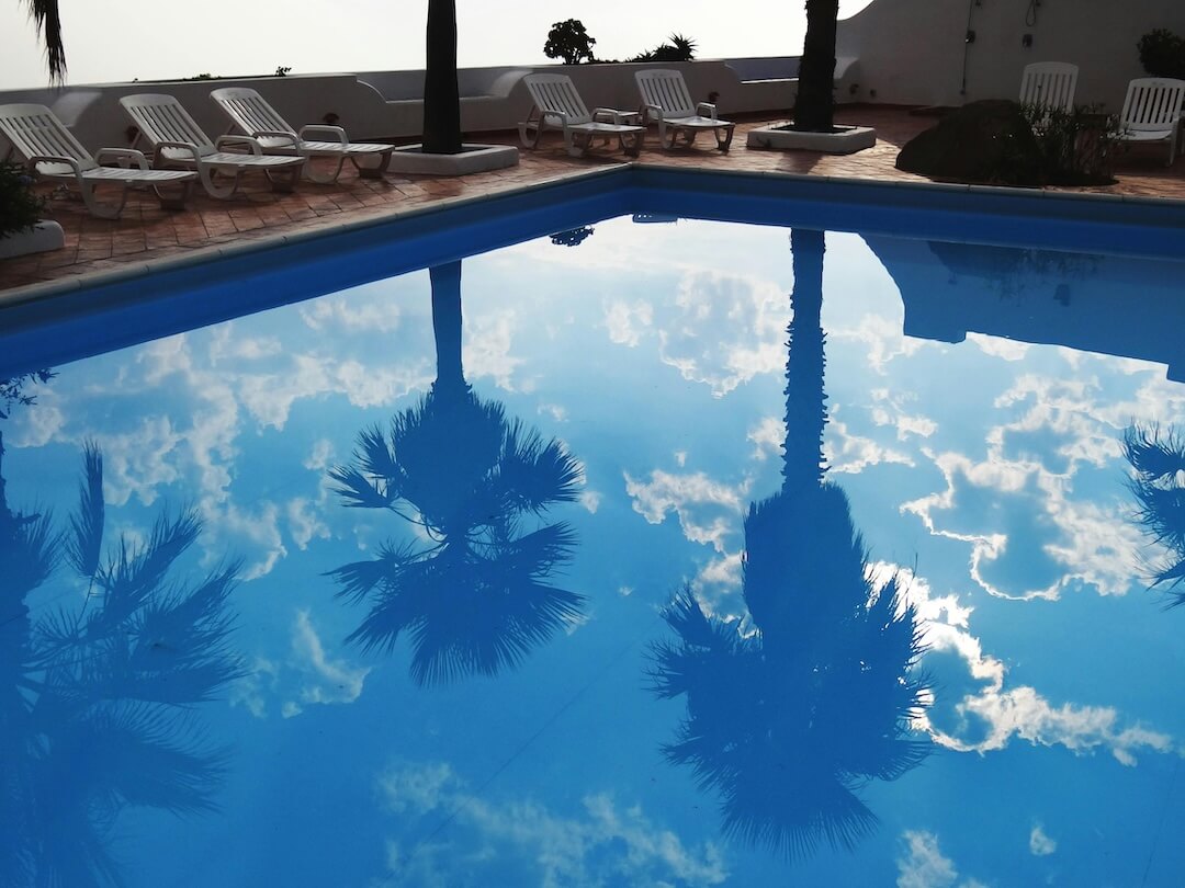 About Bay Harbor Islands Pool Cleaning